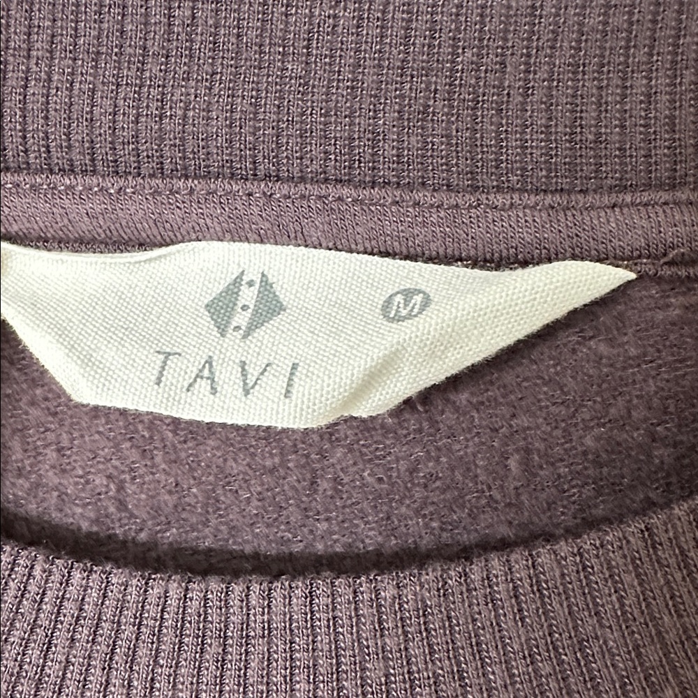 Tavi Easy Crew Comfort Sweatshirt - Picture 2 of 5